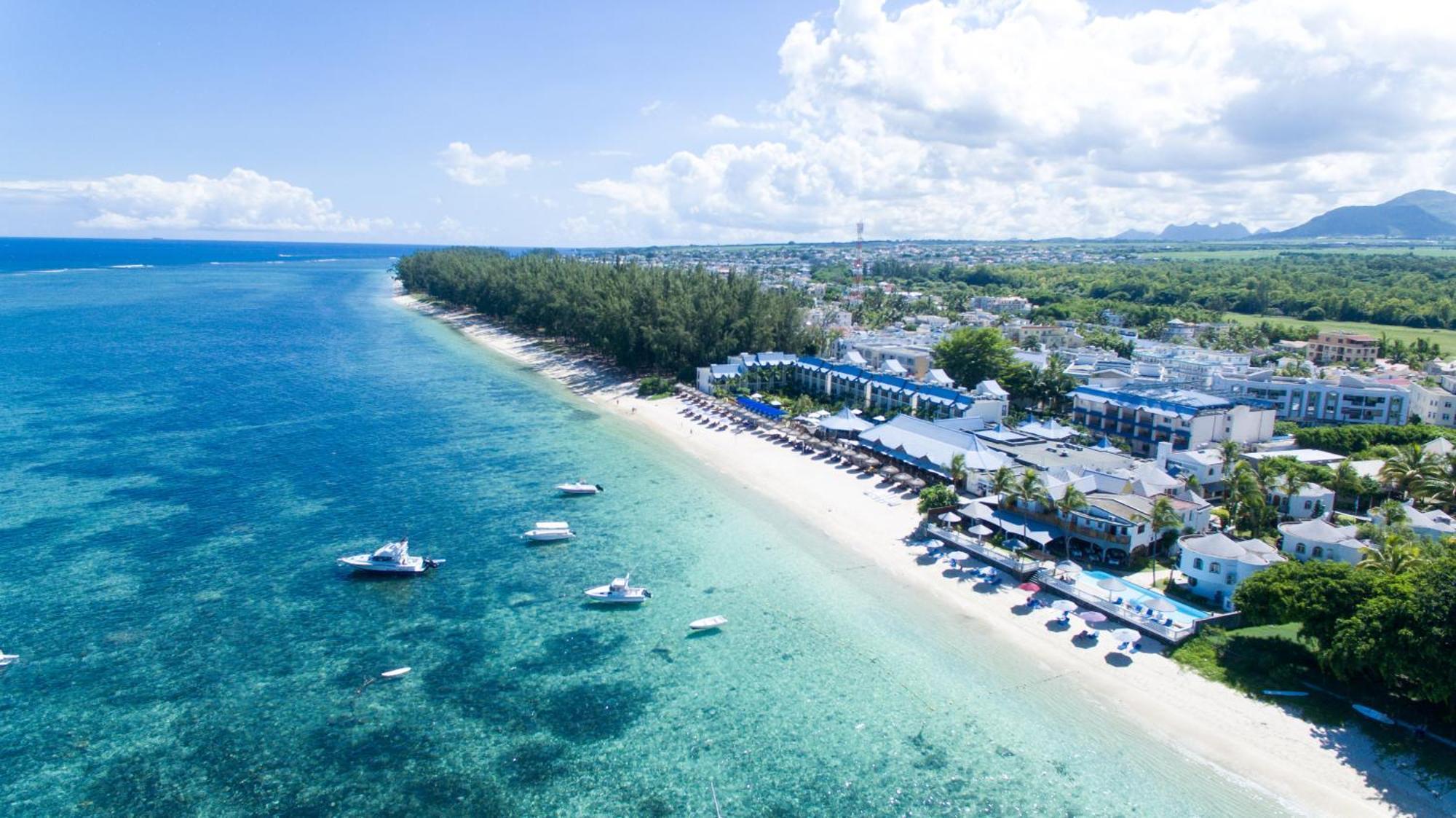 Pearle Beach Resort & Spa Flic-en-Flacq Dış mekan fotoğraf